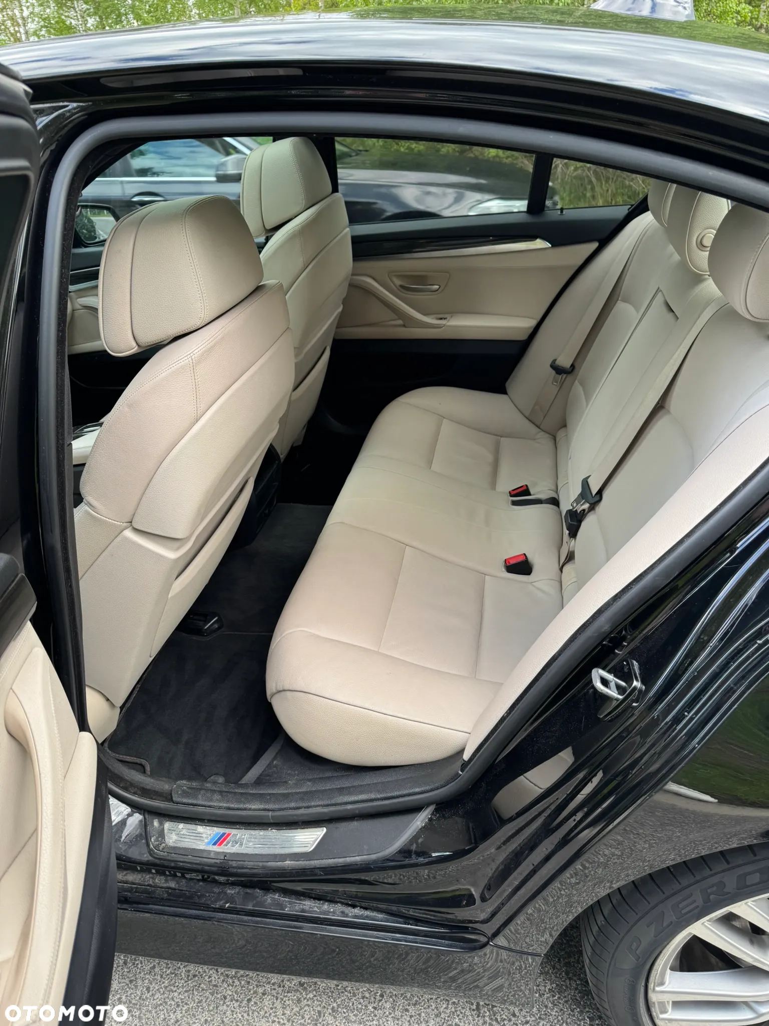 BMW Seria 5 528i xDrive - 10