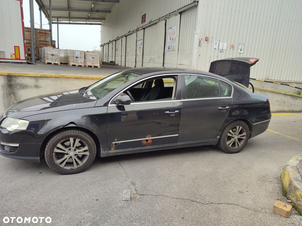 Volkswagen Passat - 5