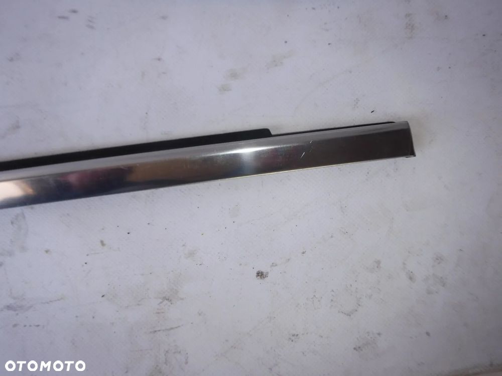 nissan qashqai j12 listwa drzwi tył prawa chrom parapet nowy oryginał - 4