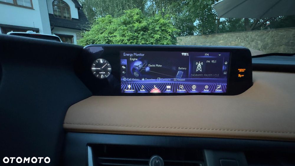 Lexus UX - 36
