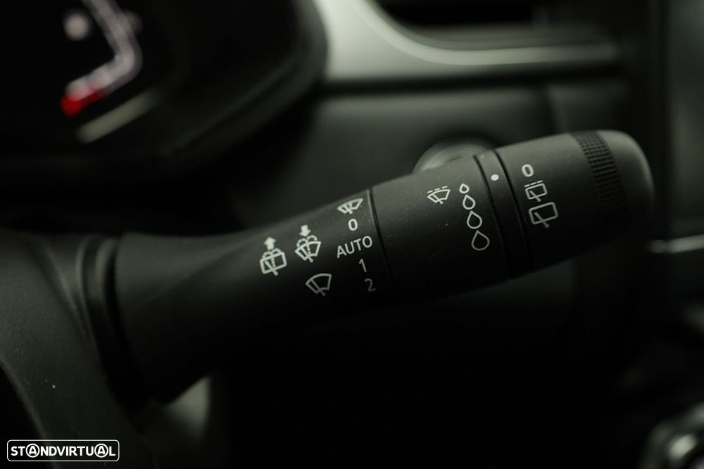 Renault Captur 1.0 TCe Techno Bi-Fuel - 18