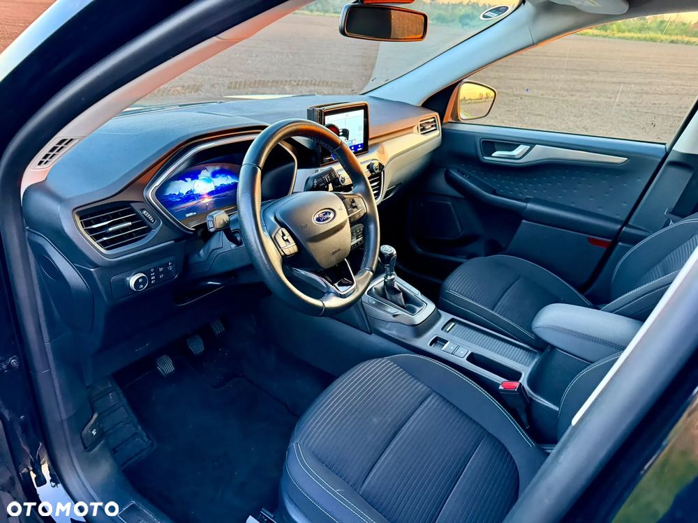 Ford Kuga 2.0 EcoBlue mHEV FWD Titanium - 16