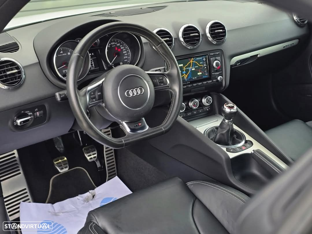 Audi TT Coupé - 15
