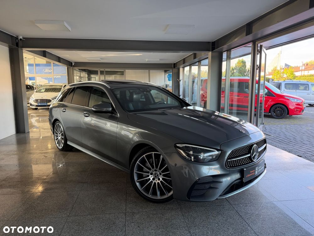 Mercedes-Benz Klasa E 220 d AMG - 2