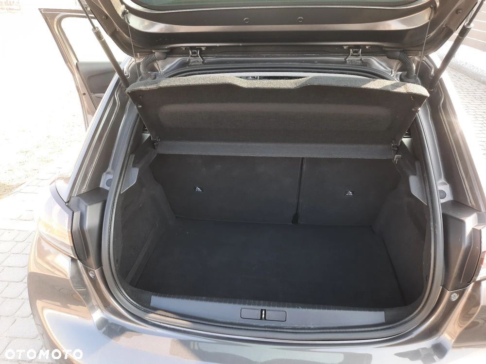 Peugeot 208 1.2 PureTech Allure S&S - 17