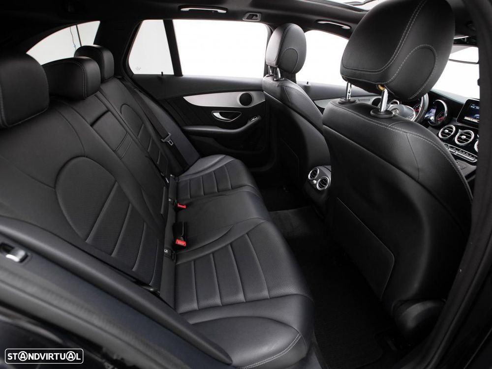 Mercedes-Benz C 300 - 13