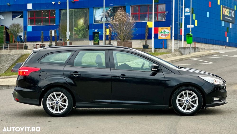 Ford Focus 1.5 EcoBlue Start-Stopp-System TITANIUM - 16