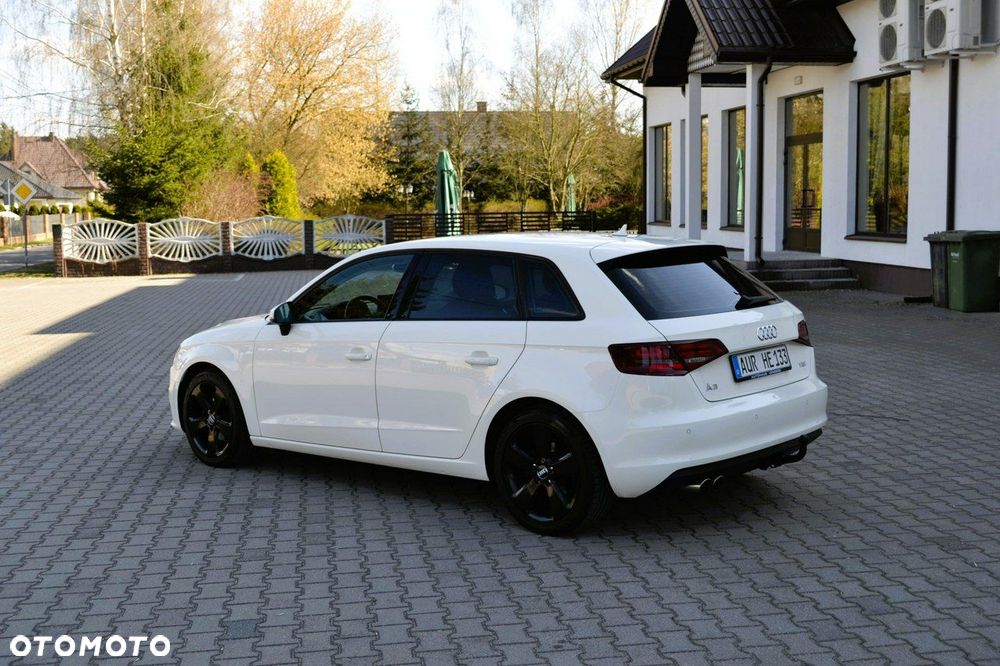 Audi A3 Sportback 2.0 TDI S tronic design - 9