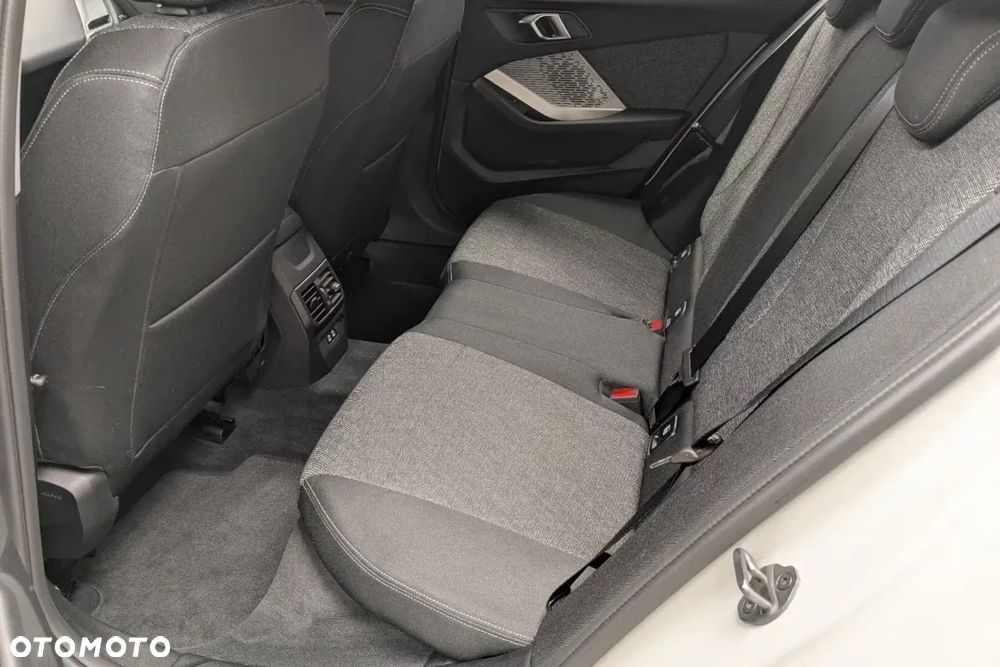 BMW Seria 1 116 - 24