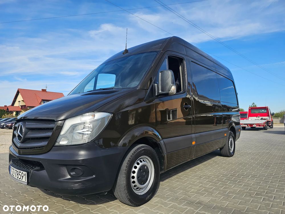 Mercedes-Benz Sprinter - 7
