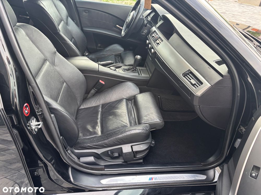 BMW Seria 5 - 13