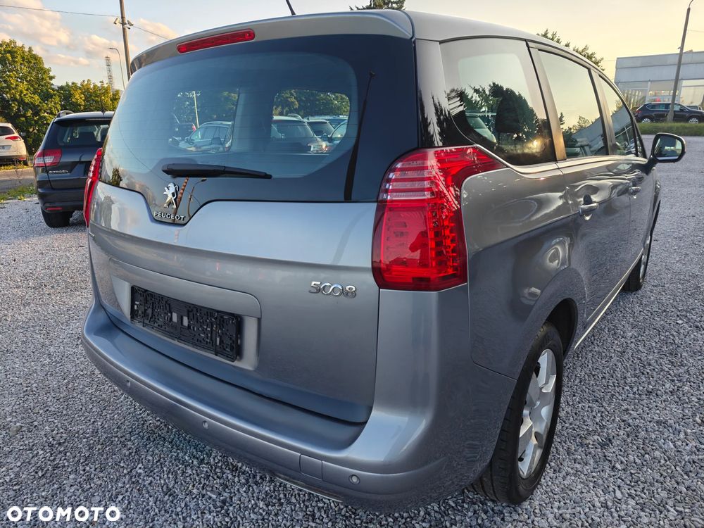 Peugeot 5008 - 33