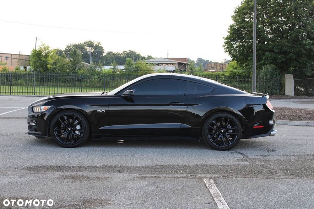 Ford Mustang 5.0 V8 GT - 3