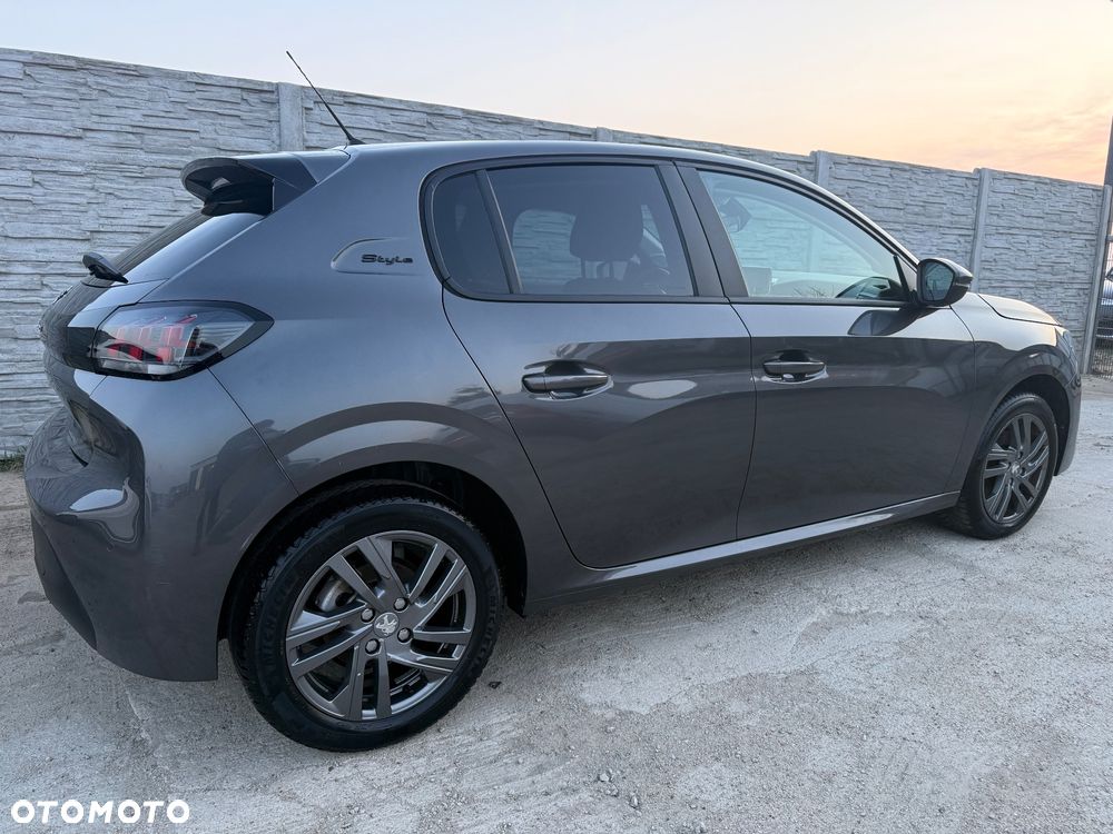 Peugeot 208 1.2 PureTech Active S&S - 8