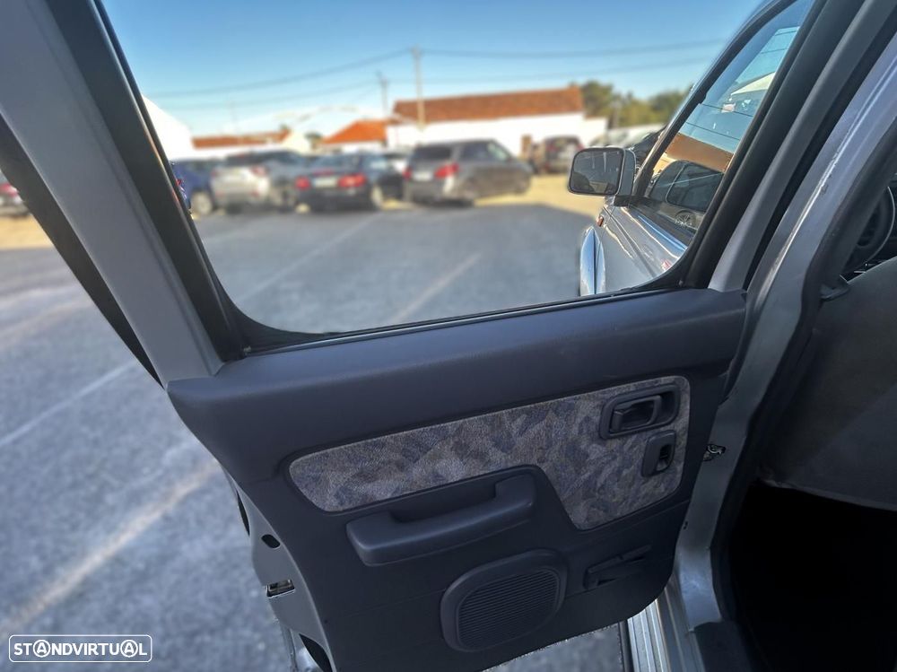 Nissan Navara 4X4 - 20