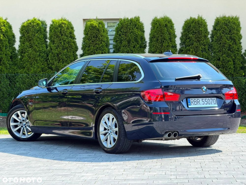 BMW Seria 5 530d xDrive - 13