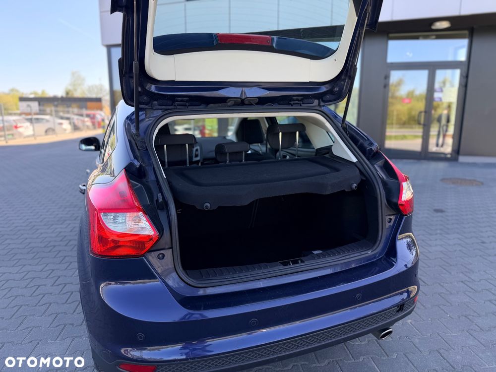 Ford Focus 1.6 Edition Start - 19