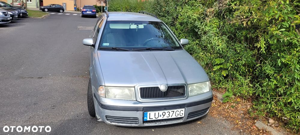 Skoda Octavia 1.6 Tour - 2