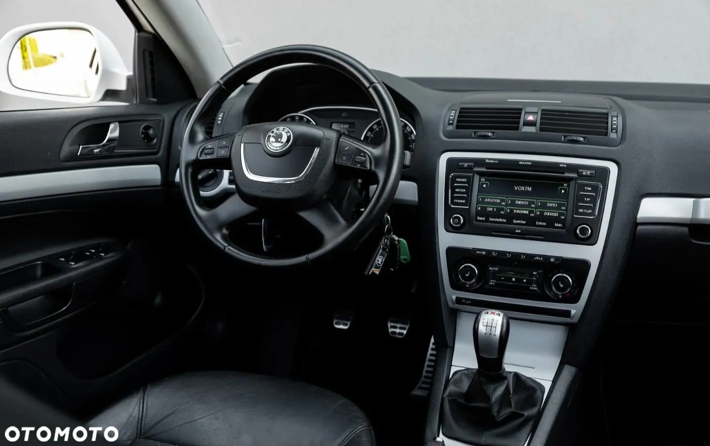 Skoda Octavia Combi 2.0 TDI DPF Scout 4x4 - 28