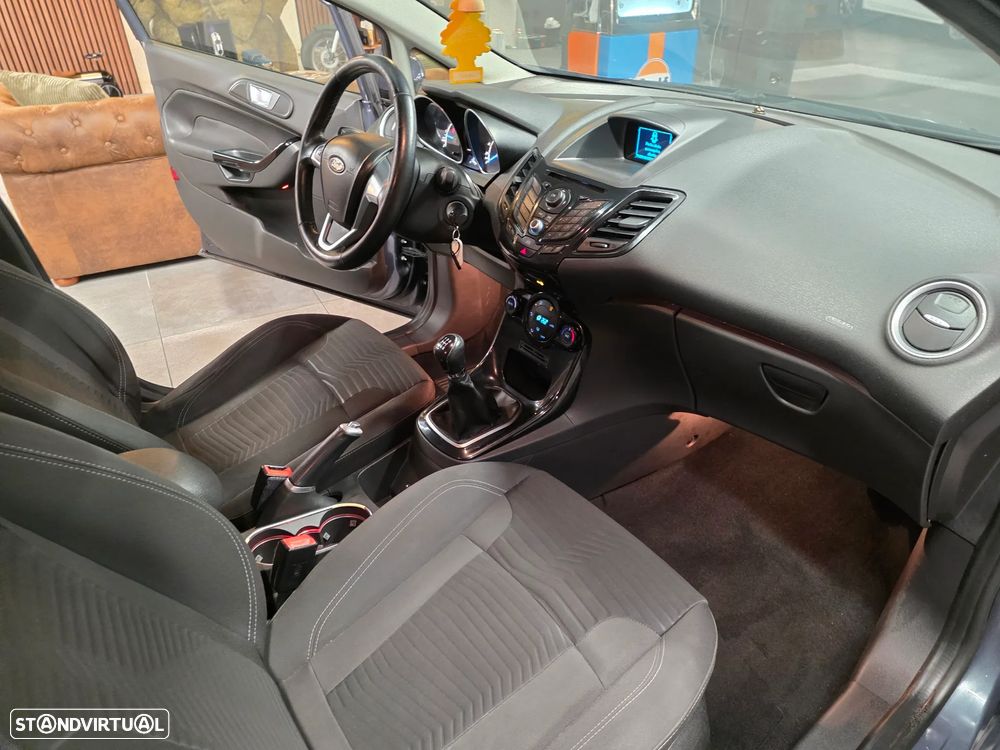 Ford Fiesta 1.6 TDCI Titanium - 6