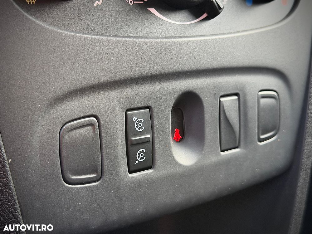 Dacia Logan 1.5 90CP Laureate - 14