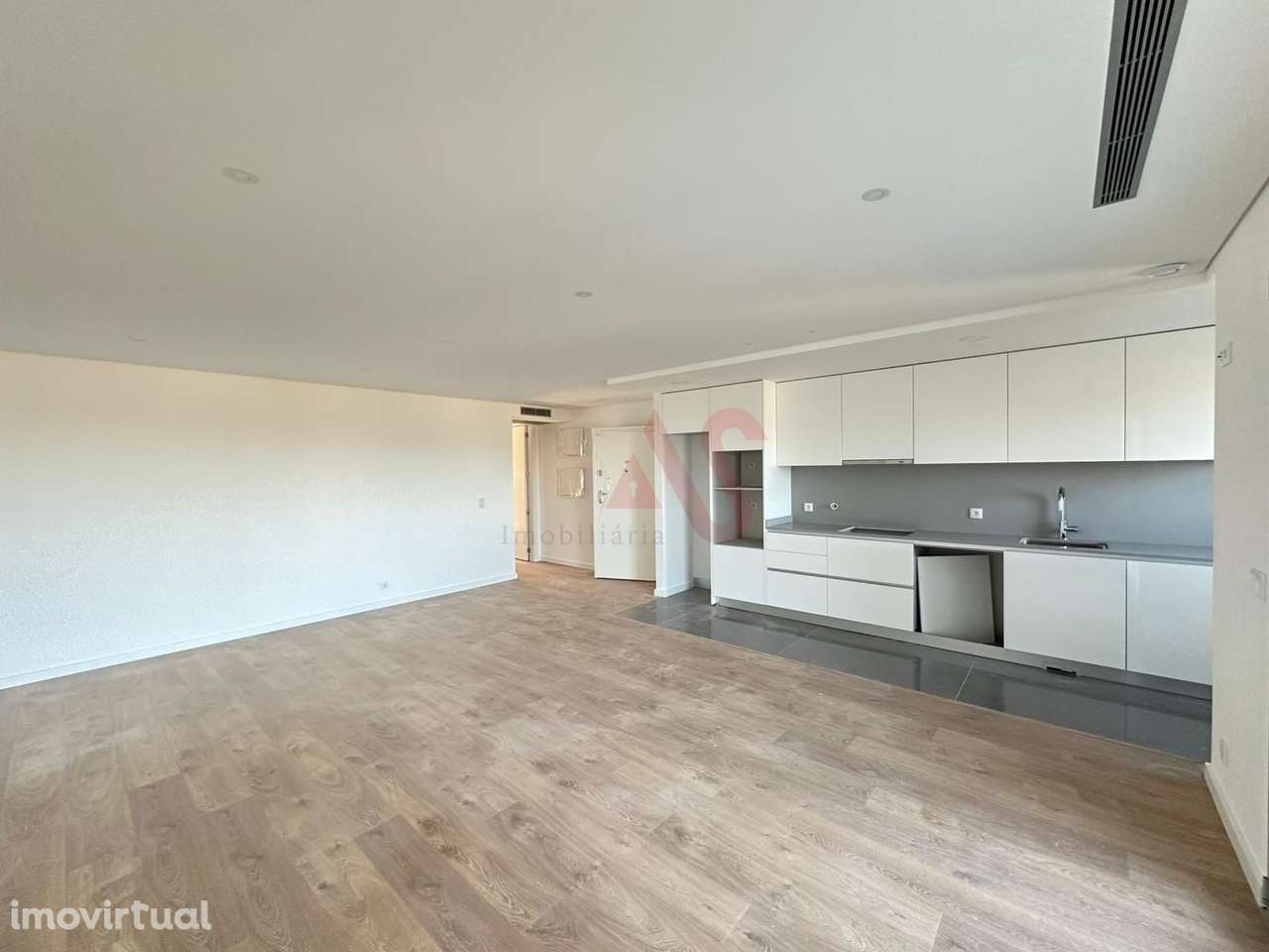 Apartamento T2 novo no Empreendimento Andorinhas Residence em Braga S. - Grande imagem: 2/39