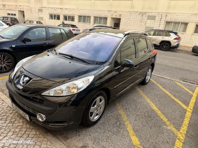 Peugeot 207 SW 1.4 Trendy - 8