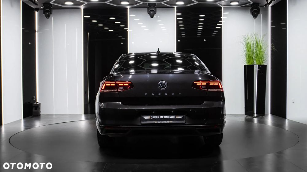 Volkswagen Passat 1.5 TSI EVO Essence DSG - 5