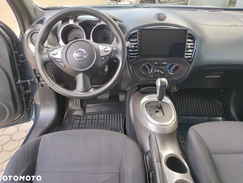 Nissan Juke 1.6 DIG-T N-Connecta 4WD Xtronic EU6 - 10