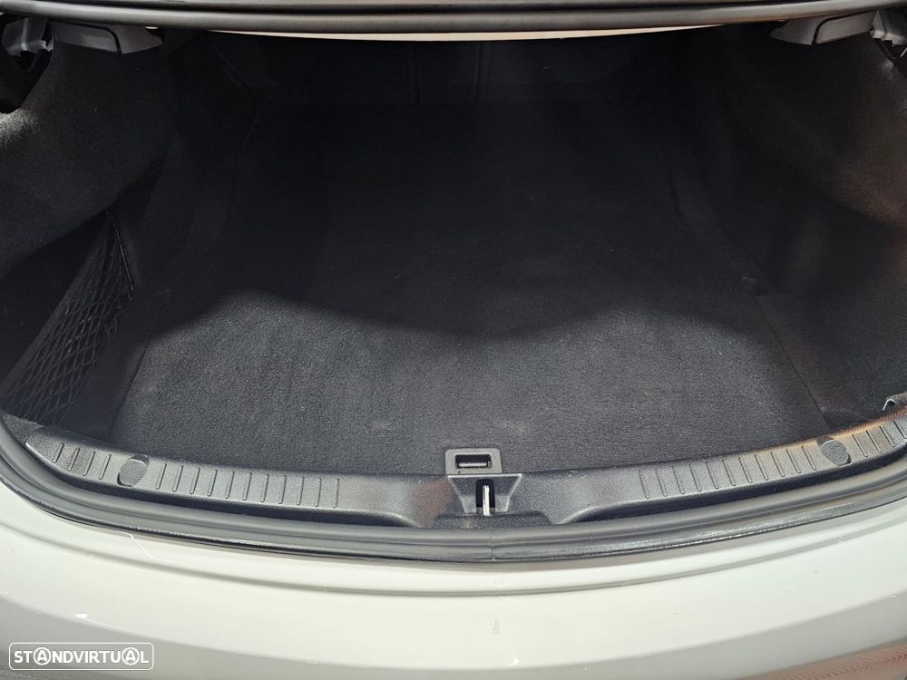 Mercedes-Benz C 250 - 22