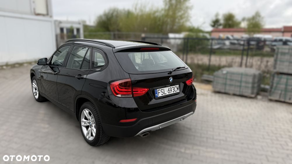 BMW X1 xDrive18d - 4