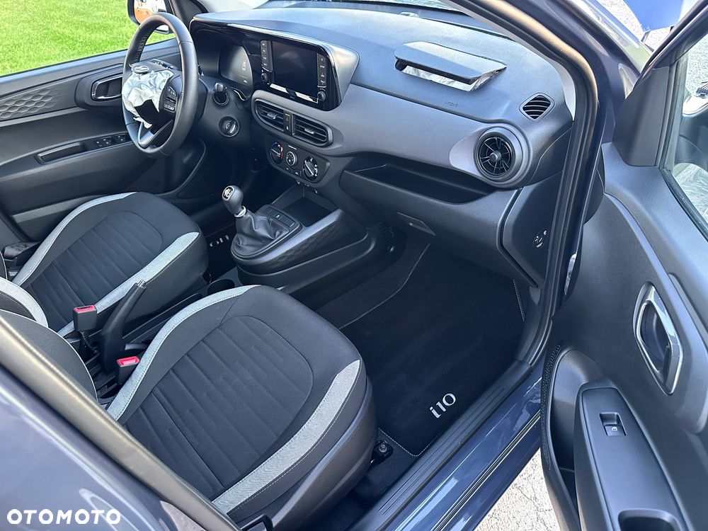 Hyundai i10 - 11