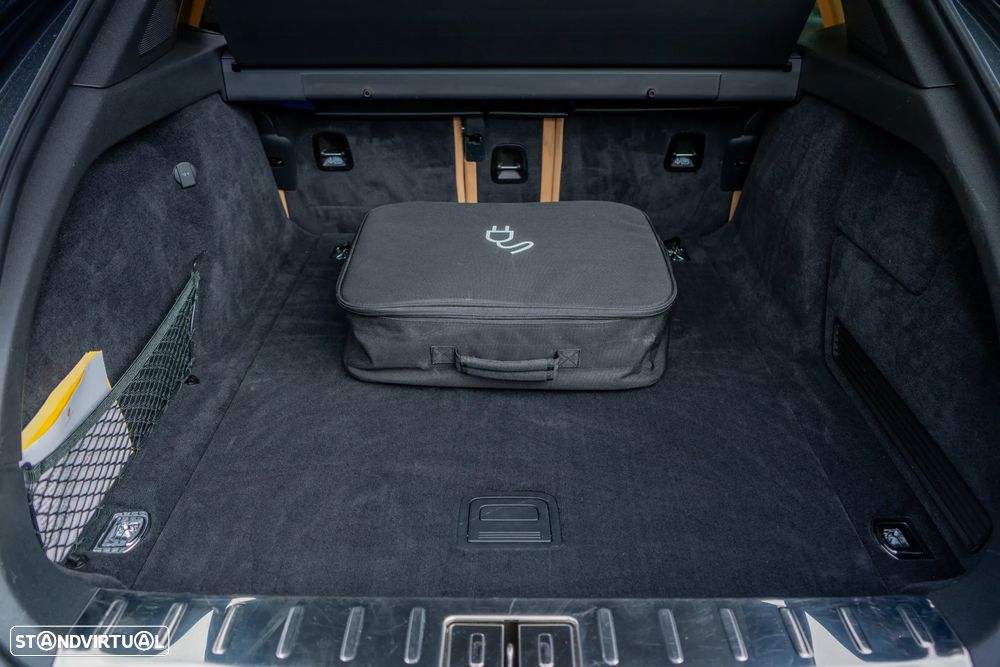 Porsche Panamera Sport Turismo 4 E-Hybrid - 56