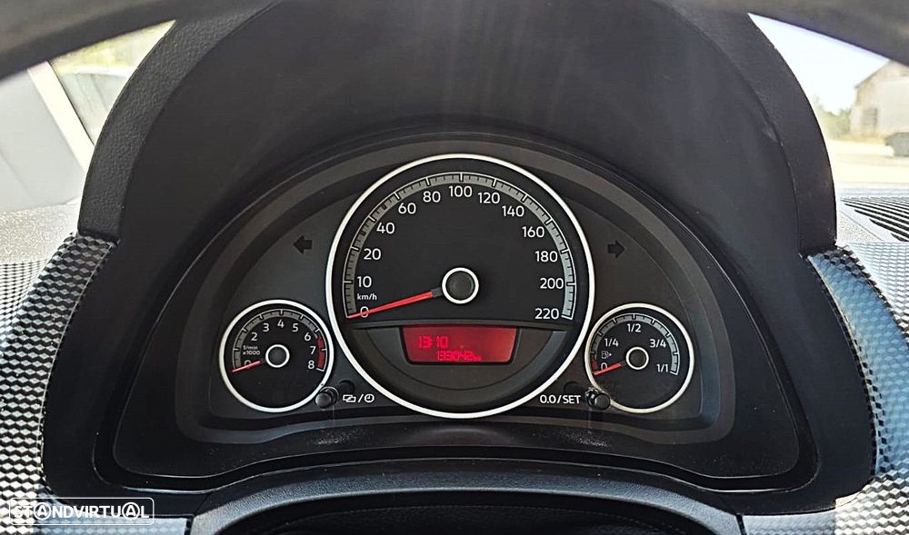 VW Up! - 16