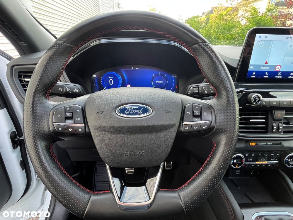 Ford Kuga 2.0 EcoBlue Hybrid ST-LINE X - 25