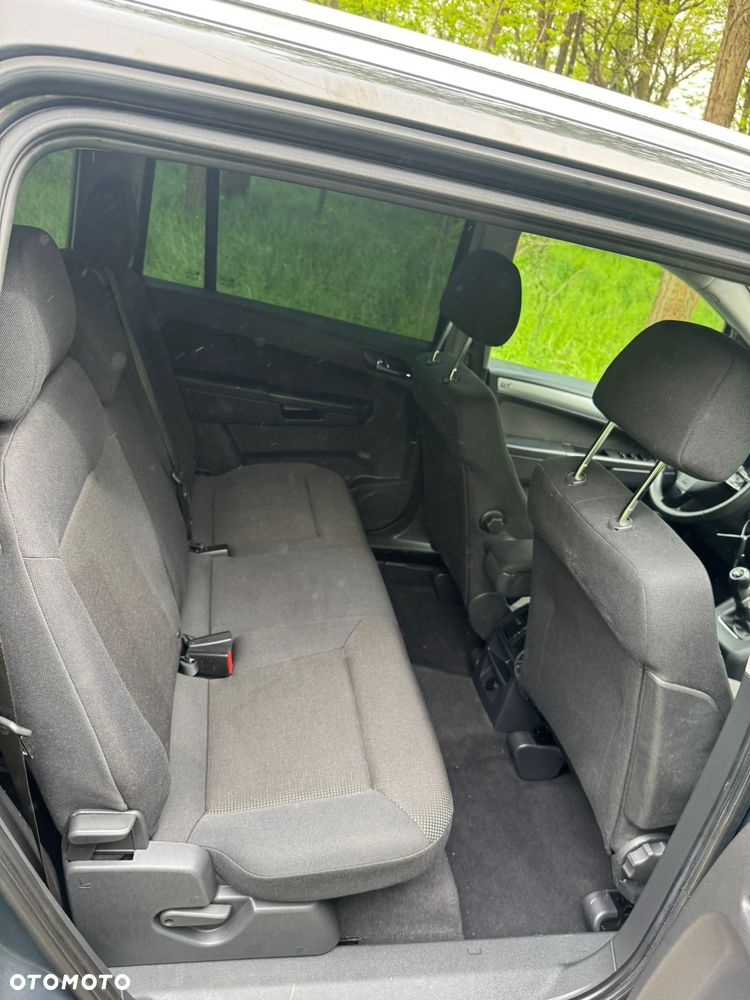 Opel Zafira 1.8 Design Edition - 12