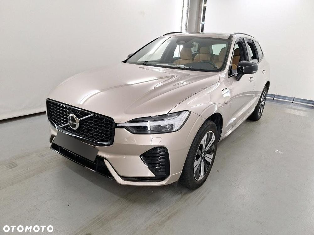 Volvo XC 60 B5 B AWD Plus Dark - 10