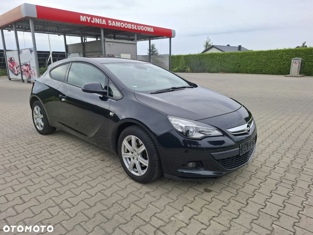 Opel Astra 2011 photo 5