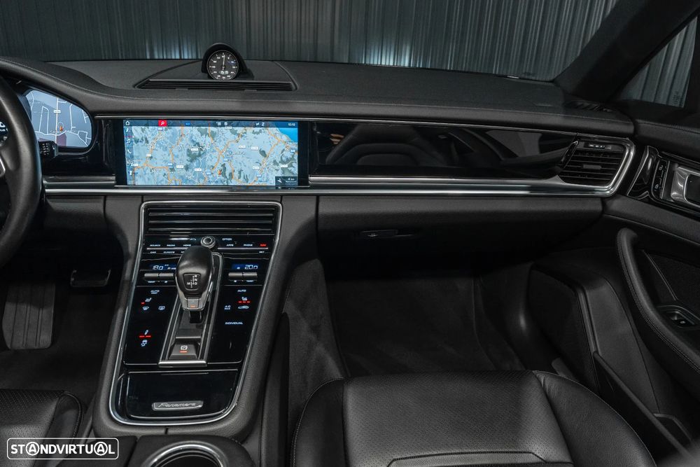 Porsche Panamera 4 E-Hybrid Platinum Edition - 9