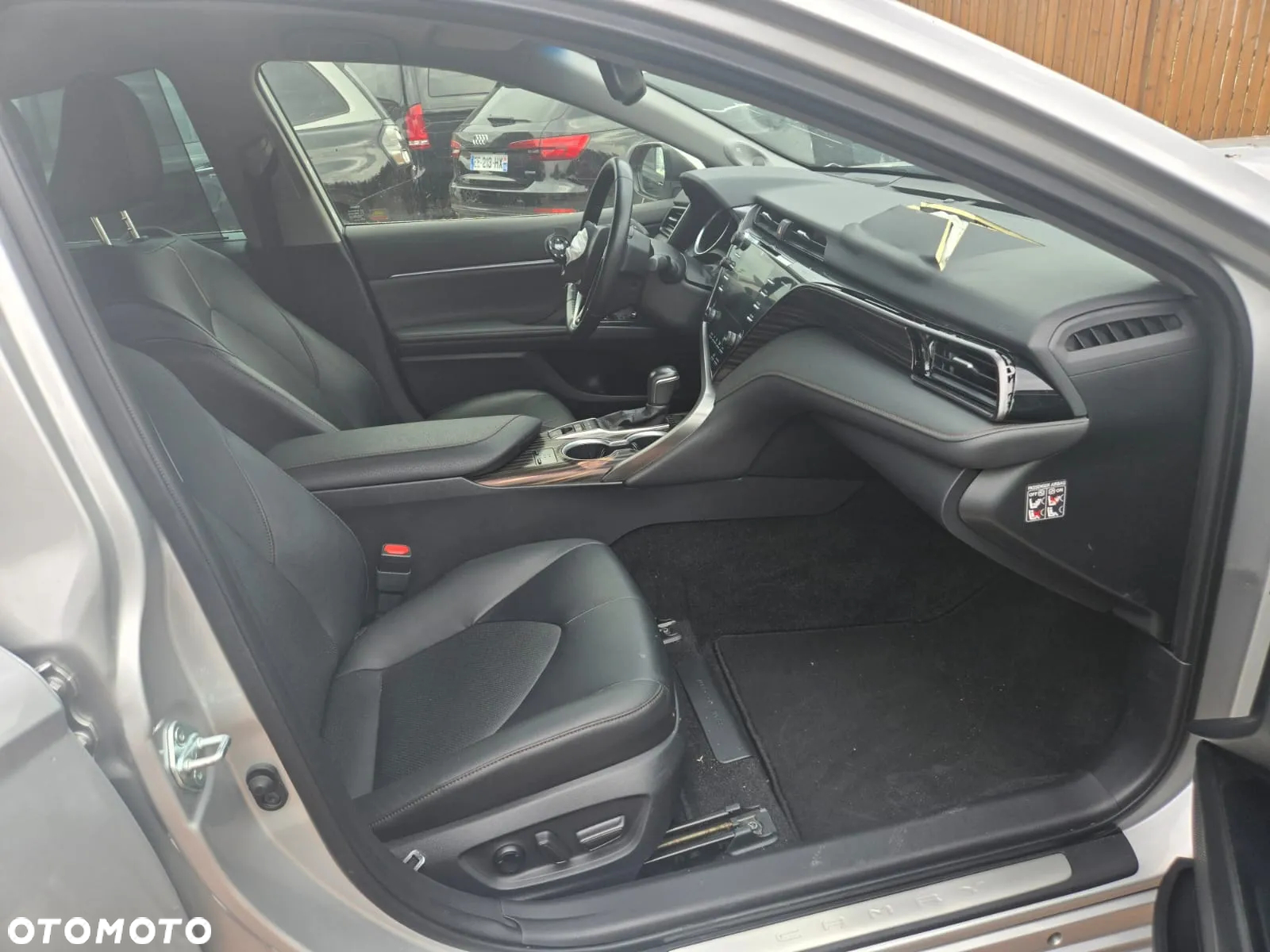 Toyota Camry 2.5 Hybrid Dynamic Force Executive e-CVT - 21