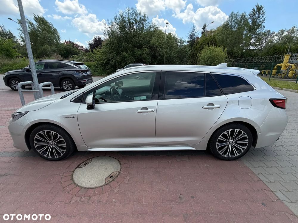 Toyota Corolla - 4