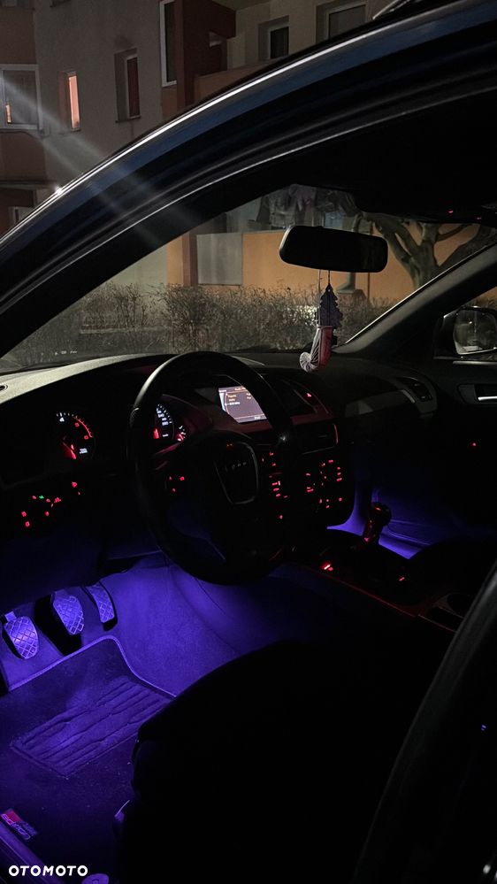 Audi A4 Avant 2.0 TDI DPF - 17