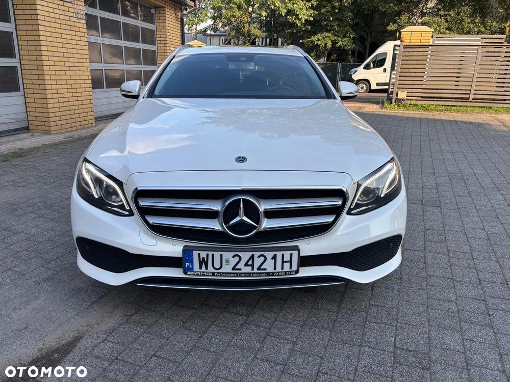 Mercedes-Benz Klasa E 250 9G-TRONIC - 7