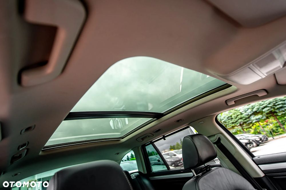 Skoda Superb 3.6 V6 4x4 DSG Elegance - 24