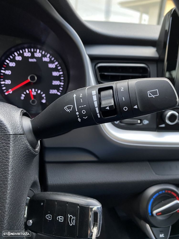 Kia Stonic 1.2 Dynamic - 13