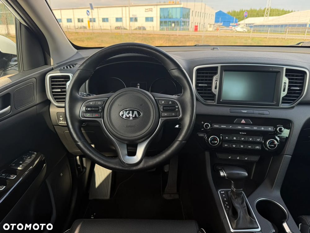 Kia Sportage - 16