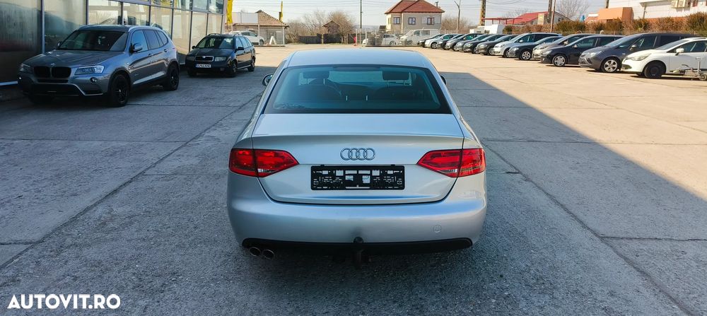 Audi A4 2.0 TDI DPF Ambiente - 13