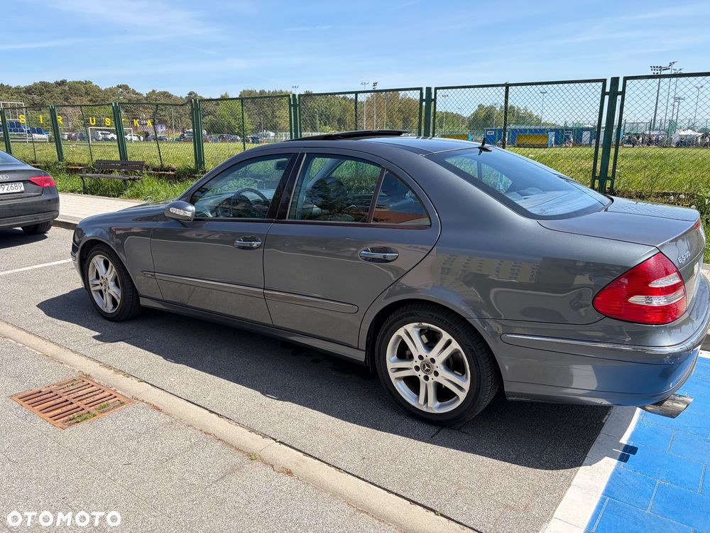 Mercedes-Benz Klasa E 500 Avantgarde - 5