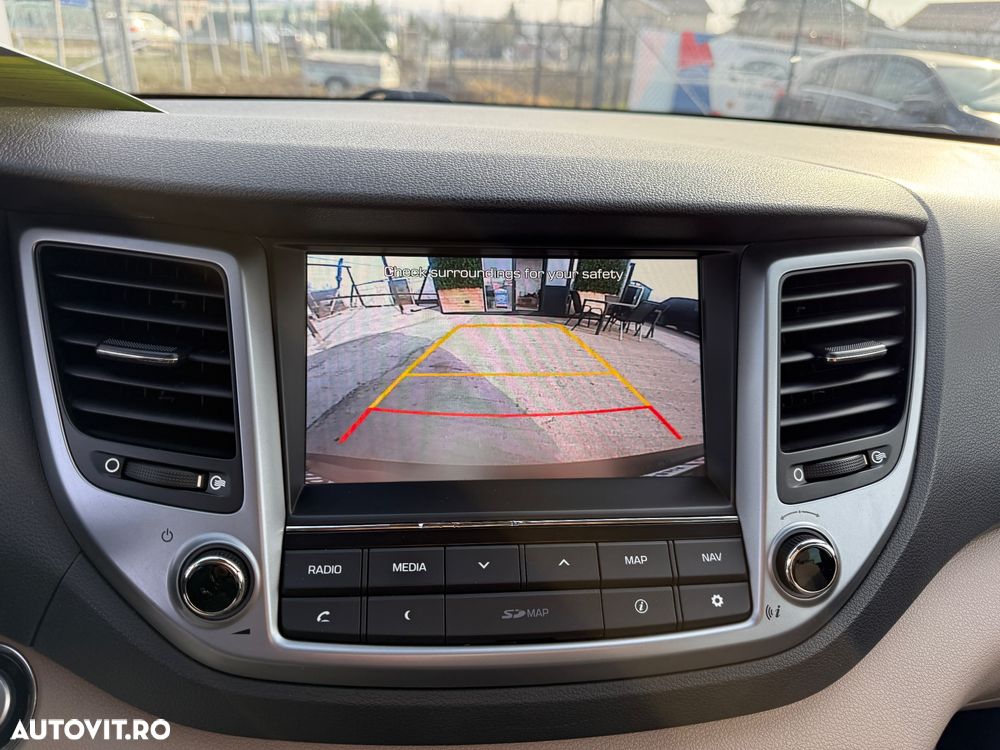 Hyundai Tucson blue 1.7 CRDi 2WD DCT Style - 14