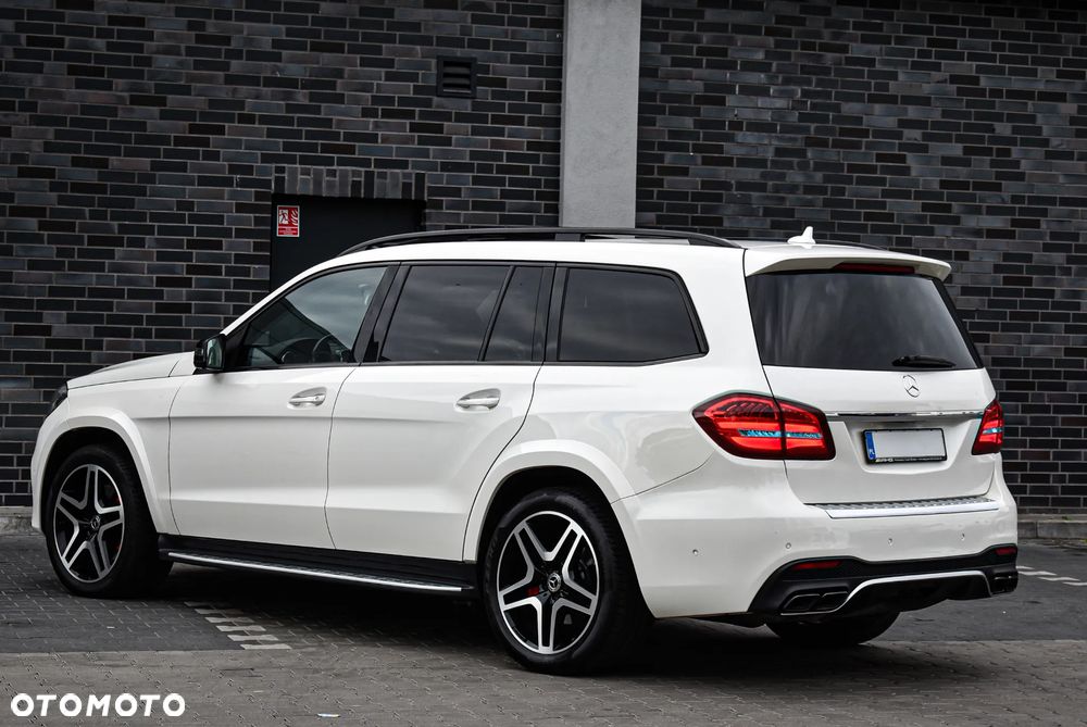 Mercedes-Benz GLS 350 d 4Matic 9G-TRONIC Exclusive - 3